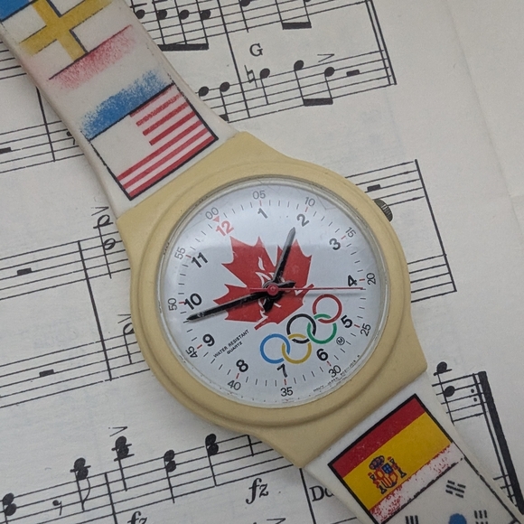 Vintage Olympic Watch with Canadian Maple Leaf Dial - Picture 2 of 10